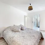 Tatil Evi 4 Bedroom Amazing Home In Bezinghem