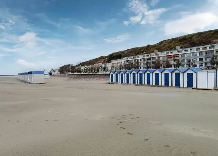 4 Bedroom Gorgeous In Ferienhaus