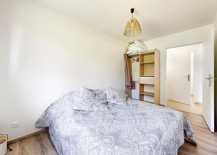 Ferienhaus 4 Bedroom Gorgeous In