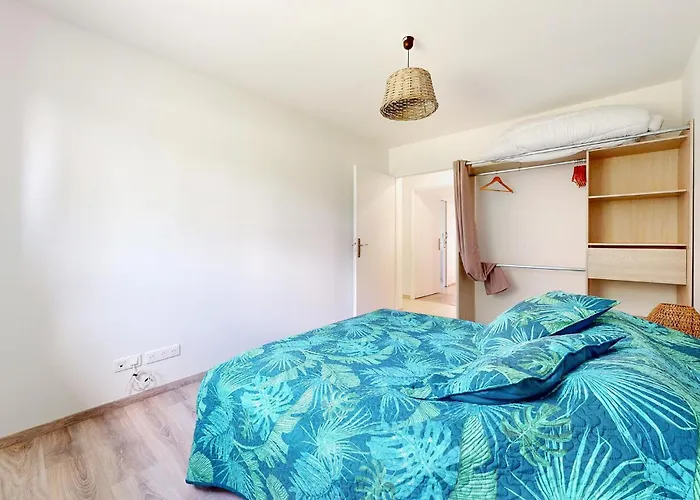 4 Bedroom Gorgeous In Ferienhaus